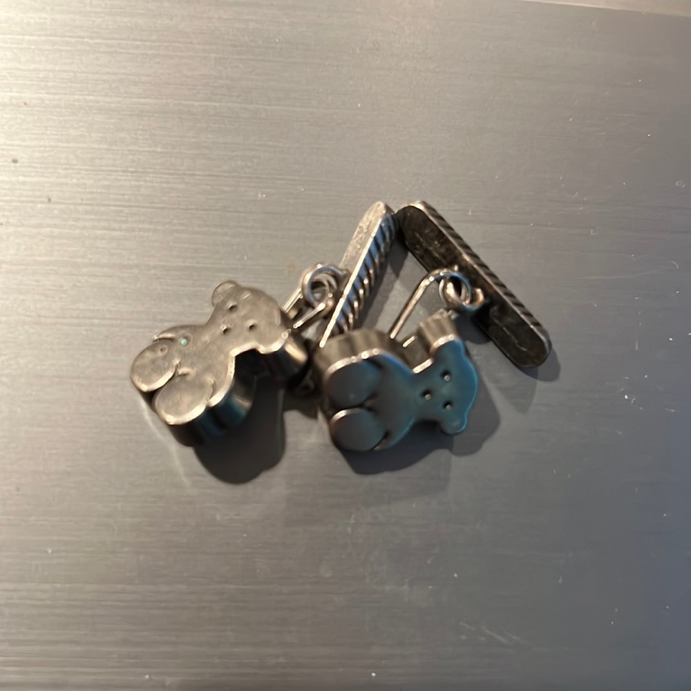 Cufflinks